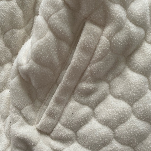 POWDER Room Cream Sleeveless Vest - Picture 7 of 11